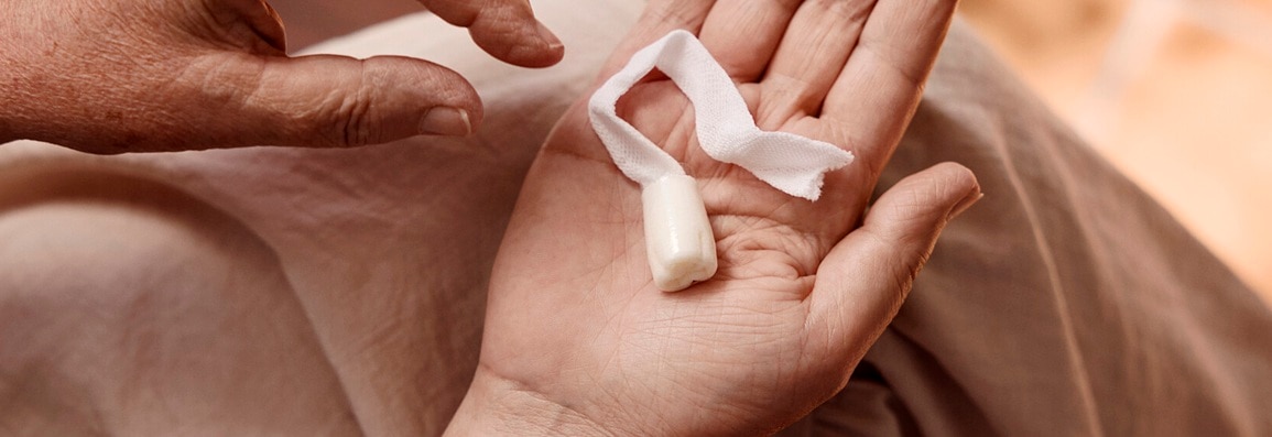 An anal plug can be used to create a physical barrier within the rectum against stool leakage. 